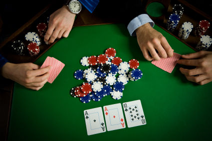 POKER PLAY